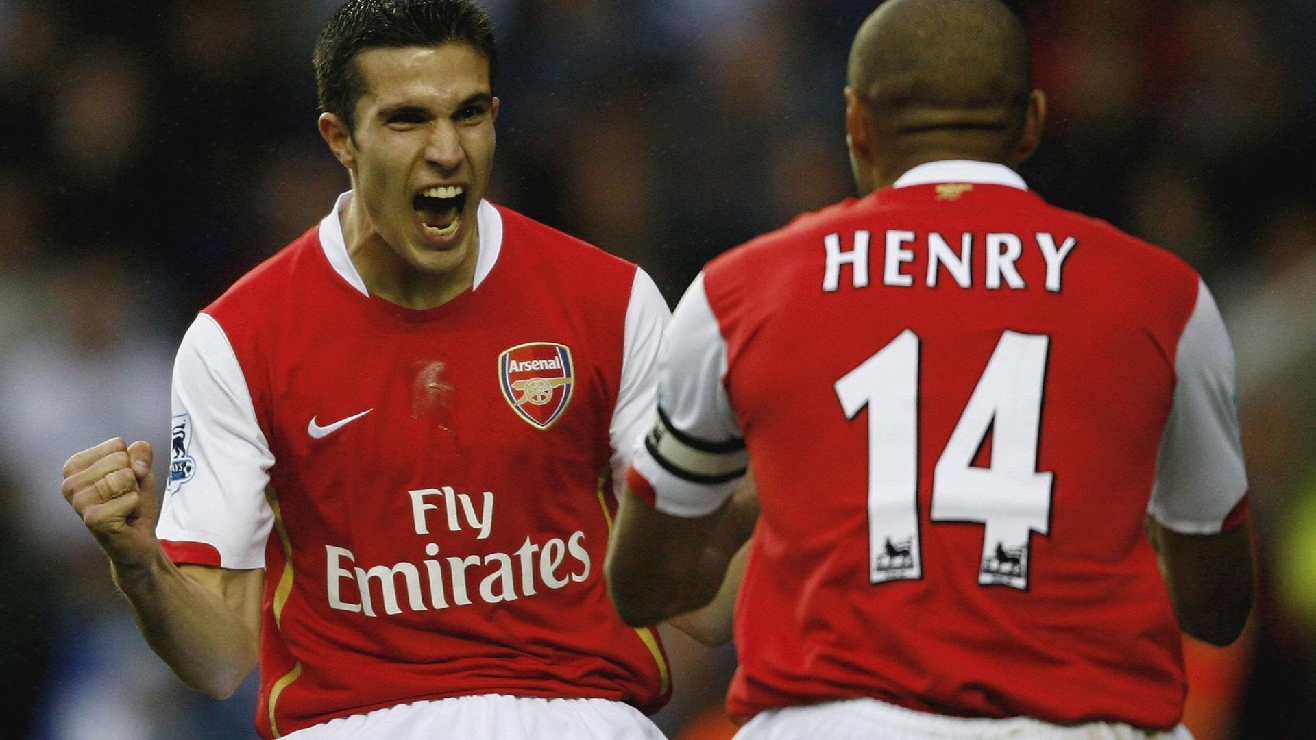 _云端运动体验：虚拟环境中的极限运动_，云端训练模型